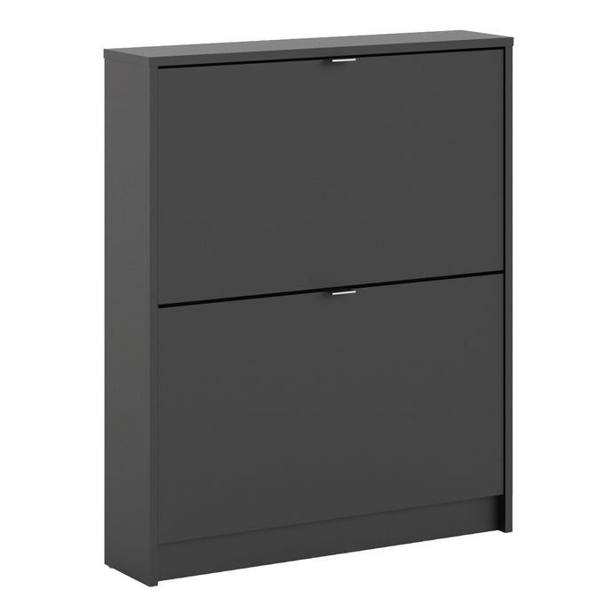 Shoes Shoe cabinet w. 2 tilting doors and 1 layer in Matt Black Furniture To Go 72359001gmgm 5713035051057 The Shoes range provides a stylish solution for any cluttered hall. The sleek design allows for plenty of shoe storage without dominating your space. Available with a number of drawers, styles and fronts, the Shoes collection makes for an attractive yet understated addition to your home decor in addition to its practical application. Dimensions: 852mm x 703mm x 166mm (Height x Width x Depth) 
 This sho