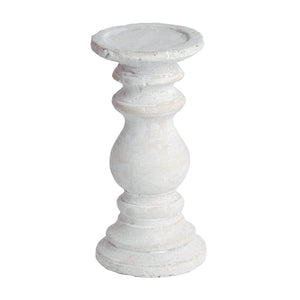 Small Stone Candle Holder in CREAM Hill Interiors 9061 5050140906101 A perfect fit with neutral / stoneware trends Handcrafted Stunning natural stone effect finish Dimensions: 20cm x 10cm x 10cm Weight: 1.41kg Volume: 0.11CBM Suited perfectly for a neutral colour scheme, the Small Stone Candle Holder is finished in a stone effect and features subtle textures. Dress the centre of a tablescape with the collection of Stone Candle Holders, 9058 and 9056, for a complete look or place them on the mantelpiece.